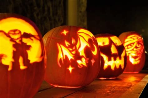 NH Town Holds World Record For Most Jack-O-Lanterns on Display