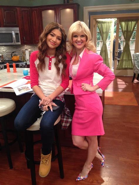 Zendaya and Arden on the set of 'KC Undercover' | Kc undercover outfits ...