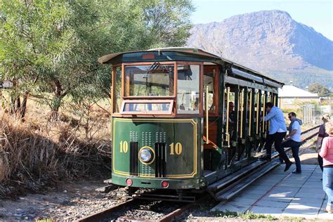 Explore the winelands from the Franschhoek Wine Tram - Travelstart.co.za