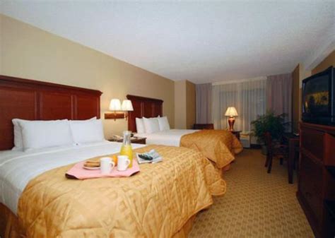 Harborside Hotel (Oxon Hill, MD) - Hotel Reviews - TripAdvisor