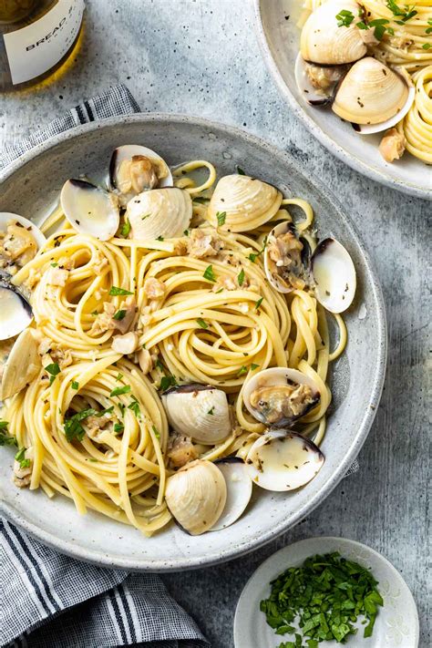 Best Clams And Linguine Recipe | Deporecipe.co