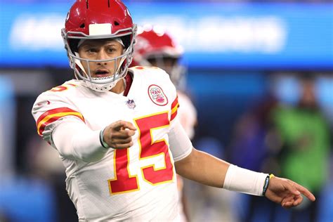 Patrick Mahomes NFL MVP odds: Chiefs QB gaining traction in MVP race late in season - DraftKings ...