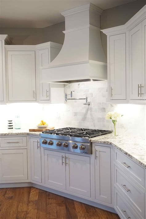 Things your Unique Range Hood Ideas Modern White Cabinets Doesn't tell ...