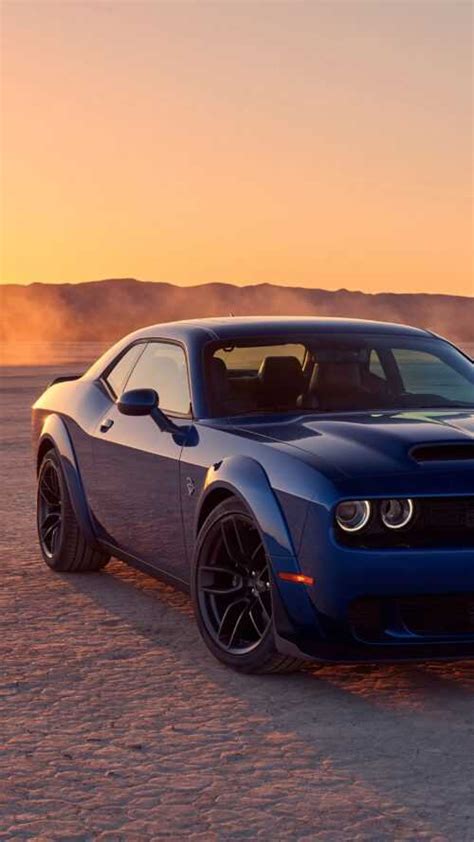 Dodge Challenger Hellcat Wallpaper - iXpap