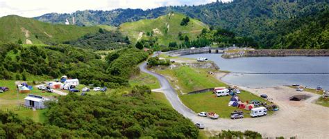 Patea Dam / Lake Rotorangi - Freedom Camping Ground, Taranaki, NZ - 2 travel reviews for Patea ...