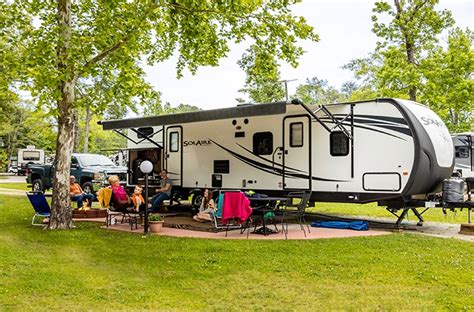 5 Helpful Tips for Your RV Holding Tank | KOA Camping Blog