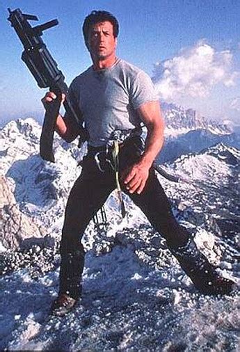 Cliffhanger (1993) - Film Blitz