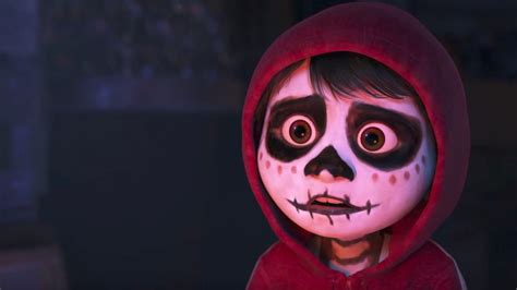 The Vivid New Trailer for Pixar's Coco Makes Us Even More Excited to See It