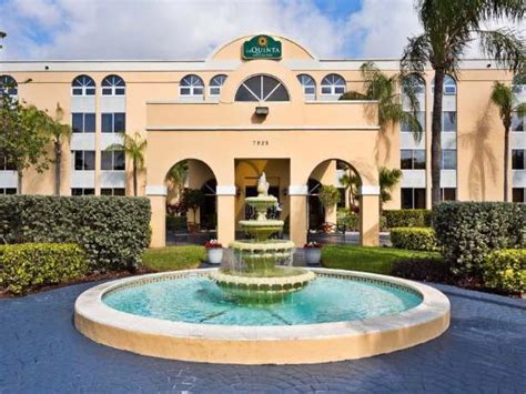 La Quinta Inn & Suites Miami Lakes - UPDATED 2017 Hotel Reviews & Price Comparison (FL ...