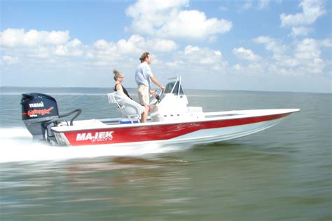 Majek Xtreme - Majek Boats