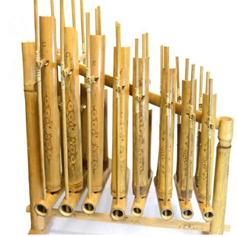 Clearance Sale: Musical Instruments Angklung, Hobbies & Toys, Music & Media, Musical Instruments ...