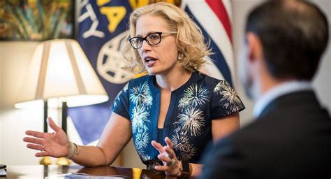 Who is Kyrsten Sinema dating? Kyrsten Sinema boyfriend, husband