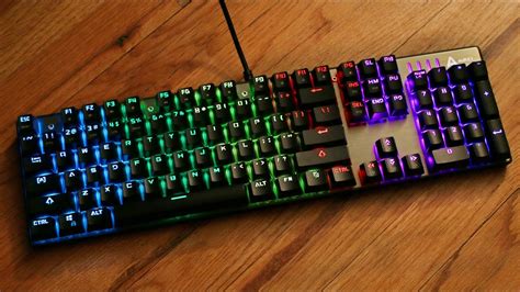 Aukey KM-G3 - Budget Mechanical Keyboard? - YouTube