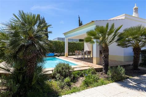 Sunny Algarve Getaway: Villa, Pool & Views, Luz (updated prices 2024)