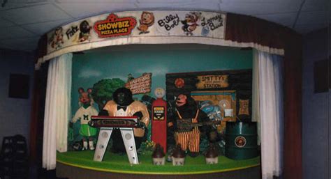 Image - Rock-afire Explosion mini-stage.jpg - ShowBiz Pizza Wiki