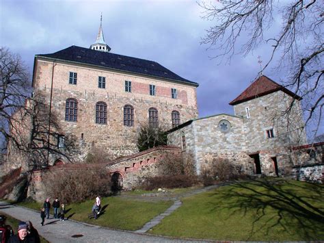 File:Akershus castle Oslo Norway 001.JPG - Wikimedia Commons