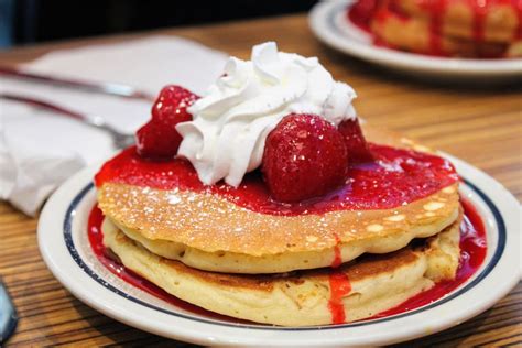 [I ate] Strawberry whipped cream Pancakes : food