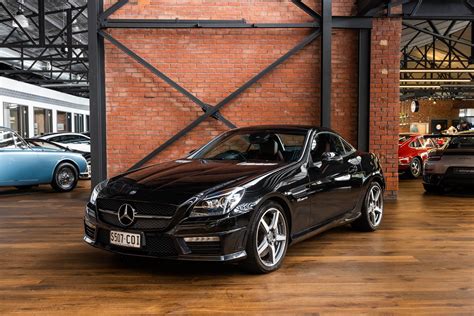 Mercedes SLK Black (3) - Richmonds