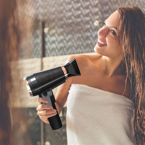 The Advanced Rechargeable Cordless Hair Dryer - Hammacher Schlemmer