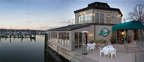 8 Dockside Restaurants In Annapolis - Carefree Boat Club