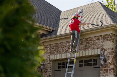 Gutter Cleaning | Fish Window Cleaning