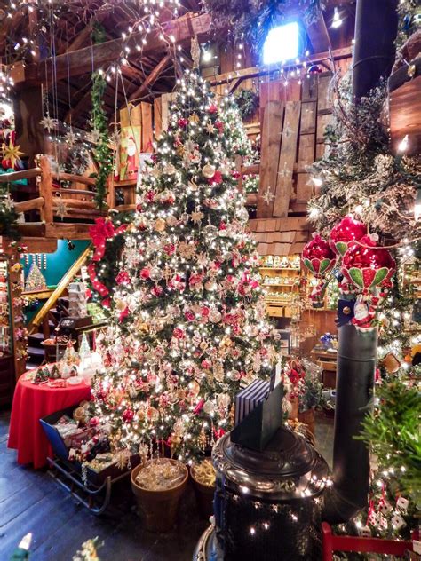 10 Christmas Stores That Are Open Year Round