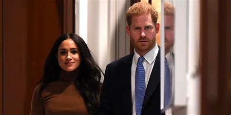 Meghan Markle & Prince Harry Stepping Down Due to "Bad Personal Splits"