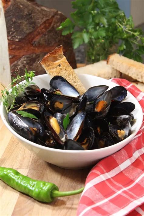 Steamed Mussels in White Wine Recipe | Pasquale Sciarappa Recipes