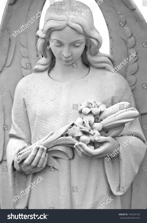 766 Angel Gabriel Statue Stock Photos, Images & Photography | Shutterstock