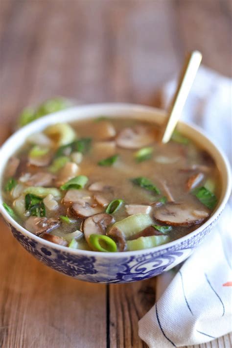 Vegan miso soup with mushrooms - Cadry's Kitchen