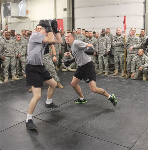 Cavalry Troops compete in commander's boxing challenge | Article | The ...