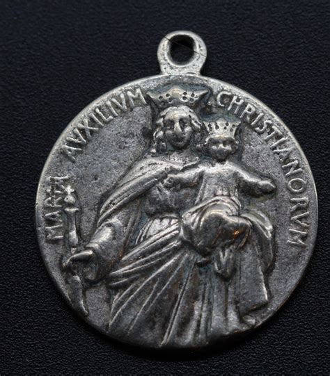 Rare Maria Auxilium Christianorum Medal - Etsy