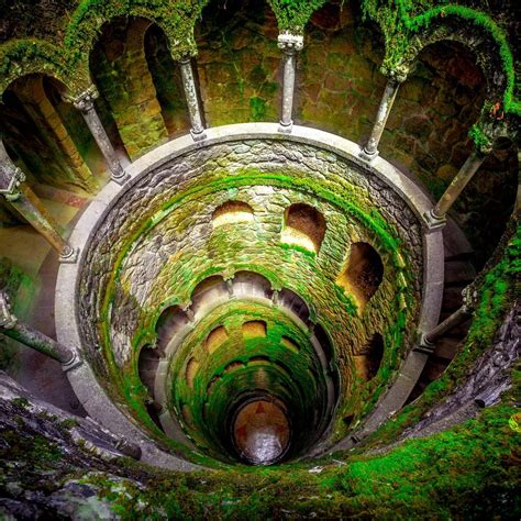 Lost in History (@LovepaidLove) | Twitter | Sintra portugal, Cool ...