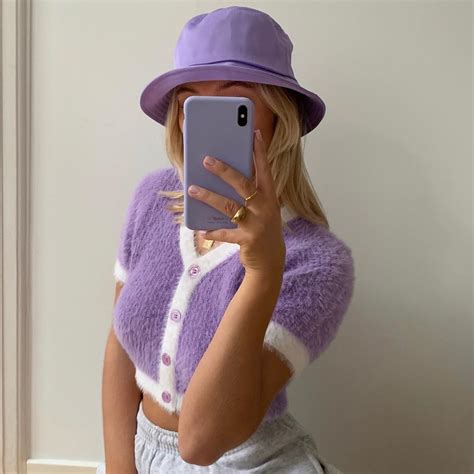 Barbara Kristoffersen on Instagram: “i'm back with the colorful buckethats 💜💜” | Cute outfits ...