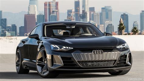 Audi e-tron GT Concept | 2018MY (Color: Kinetic Dust) | Front