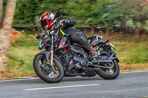 2020 BS6 TVS Apache RTR 200 4V review - Introduction | Autocar India