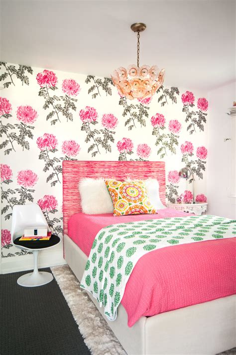 Best Teenage Girls Bedroom Wallpaper Designs