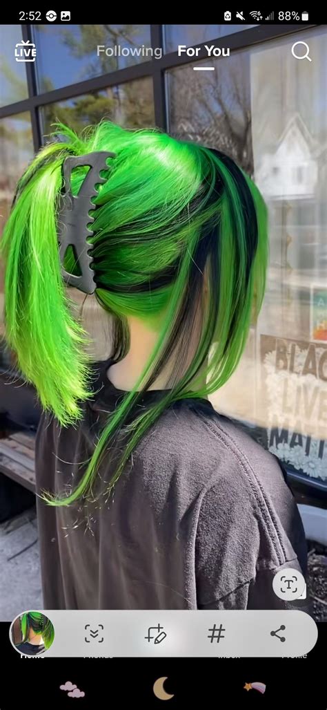 Pin by Babi on Hair and beauty | Green hair, Green hair colors, Neon green hair