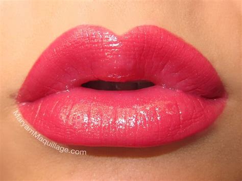10 Best Coral Lipsticks (Reviews) For Different Skin Types - 2020 Update | Coral lipstick, Eye ...
