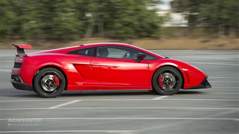 LAMBORGHINI Gallardo Super Trofeo Stradale Review - autoevolution