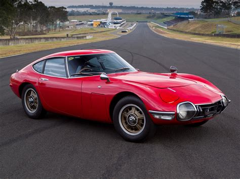 Toyota 2000 GT - Information and photos - MOMENTcar