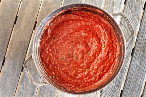 Homemade Tomato Sauce | How to Make Basic Tomato Sauce
