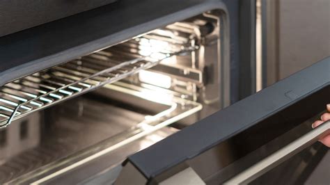 Oven Light Not Working? Here’s What to Do - Appliance Express