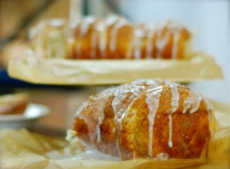 dollywood cinnamon bread {copycat} | ChinDeep