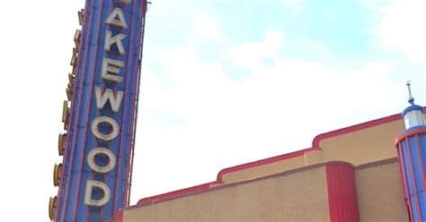 Neighbors Fight To Protect Lakewood Theater - CBS Texas