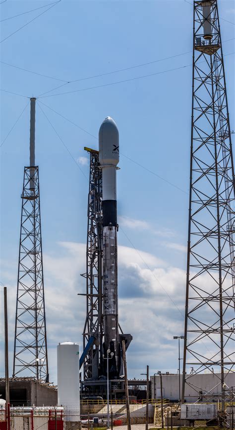 SpaceX Falcon 9 Starlink v0.9 - peterreinold.com