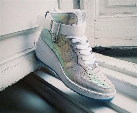 Nike Lunar Force 1 Sky Hi Wedge | SNOBETTE