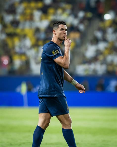 Cristiano Ronaldo was infuriated by the 'Messi, Messi' cries from Al ...