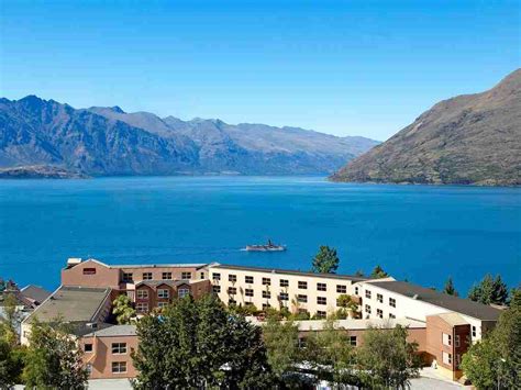 Hotels With Breakfast Included in Queenstown - Queenstown Hotels