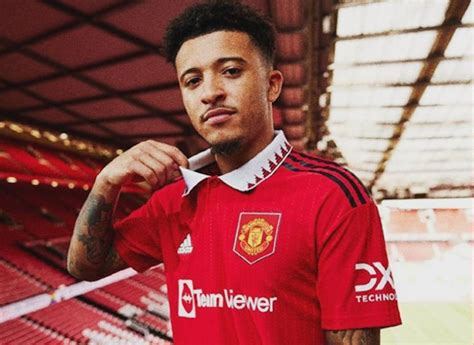 (Photo) Manchester United and Adidas launch 2022/23 home shirt